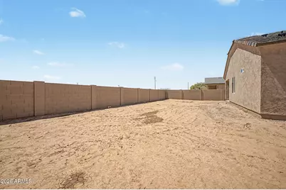 11175 W Laguna Drive, Arizona City, AZ 85123 - Photo 27