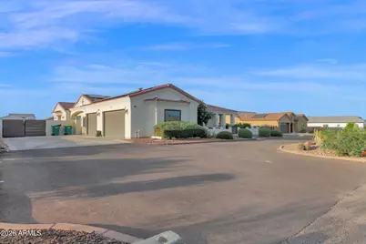 19612 W Georgia Avenue, Litchfield Park, AZ 85340 - Photo 23