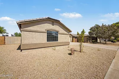 13274 W Market Street, Surprise, AZ 85374 - Photo 7