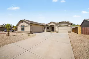 13274 W Market St, Surprise, AZ 85374 - Photo 9