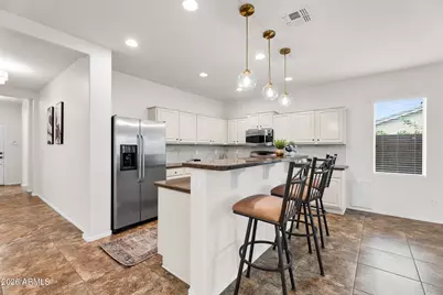 7171 S Sinova Court, Gilbert, AZ 85298 - Photo 9
