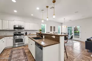 7171 S Sinova Ct, Gilbert, AZ 85298 - Photo 3