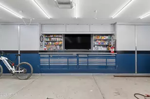 37620 N 12th St, Phoenix, AZ 85086 - Photo 41