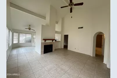 1823 E Secretariat Drive, Tempe, AZ 85284 - Photo 5