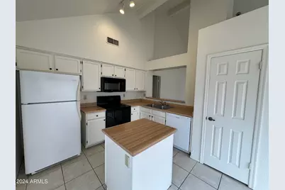 1823 E Secretariat Drive, Tempe, AZ 85284 - Photo 31