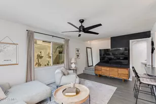 8129 E Glenrosa Ave, Scottsdale, AZ 85251 - Photo 9