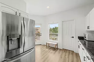 7021 E Earll Dr, Scottsdale, AZ 85251 - Photo 13