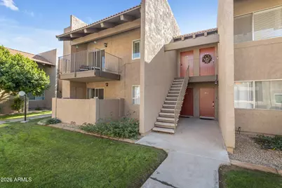 5525 E Thomas Road #D5, Phoenix, AZ 85018 - Photo 1