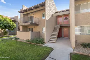 5525 E Thomas Rd, Phoenix, AZ 85018 - Photo 1