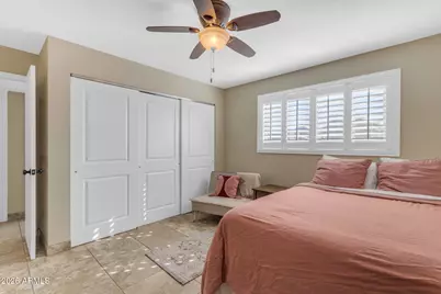 5525 E Thomas Road #D5, Phoenix, AZ 85018 - Photo 17