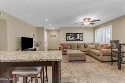 5525 E Thomas Road #D5, Phoenix, AZ 85018 - Photo 5