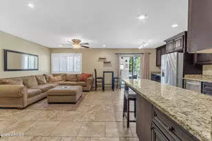 5525 E Thomas Rd, Phoenix, AZ 85018 - Photo 11
