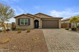 19543 W Edgemont Ave, Buckeye, AZ 85396 - Photo 1