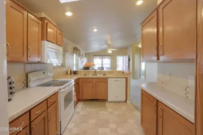 2263 N Trekell Road #17, Casa Grande, AZ 85122 - Photo 9