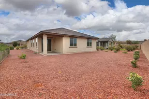 21165 N Evergreen Dr, Maricopa, AZ 85138 - Photo 35
