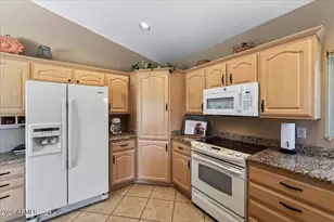 10931 E San Tan Blvd, Sun Lakes, AZ 85248 - Photo 31