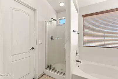 1807 S 82nd Drive, Phoenix, AZ 85043 - Photo 19