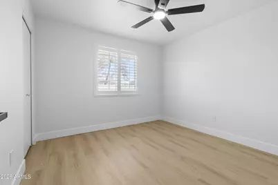 2205 E Catalina Avenue, Mesa, AZ 85204 - Photo 15