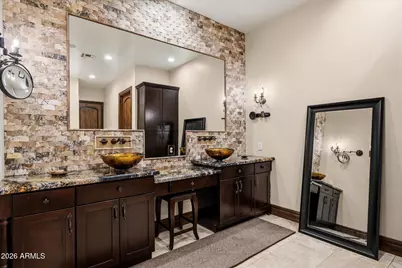 7525 N Clearwater Parkway, Paradise Valley, AZ 85253 - Photo 17