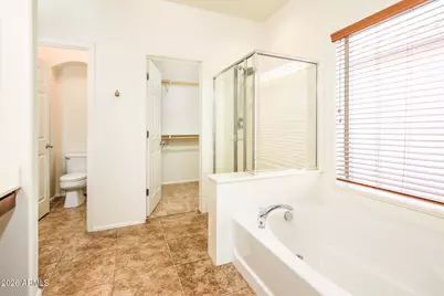 44640 W Yucca Lane, Maricopa, AZ 85138 - Photo 21