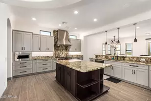 21747 W Galvin St, Wittmann, AZ 85361 - Photo 9