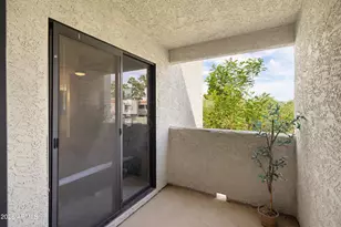 850 S River Dr, Tempe, AZ 85281 - Photo 11