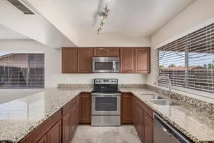 300 W El Alba Way, Chandler, AZ 85225 - Photo 7