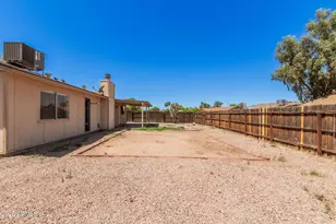 300 W El Alba Way, Chandler, AZ 85225 - Photo 19