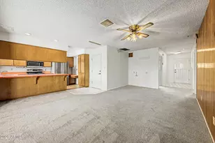 10065 W Heather Dr, Arizona City, AZ 85123 - Photo 3