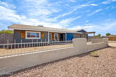 10065 W Heather Drive, Arizona City, AZ 85123 - Photo 11