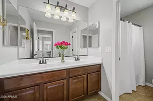2560 E Coconino Wy, Gilbert, AZ 85298 - Photo 15