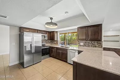 5109 E Laurel Lane, Scottsdale, AZ 85254 - Photo 11