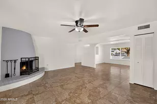 247 E Chilton Dr, Tempe, AZ 85283 - Photo 5