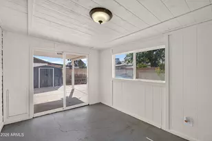 247 E Chilton Dr, Tempe, AZ 85283 - Photo 37