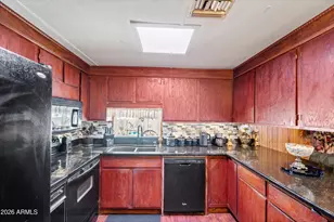 16424 N 29th Way, Phoenix, AZ 85032 - Photo 13