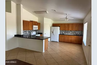 2213 S Tucana Lane, Gilbert, AZ 85295 - Photo 5