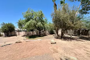 5634 E Wilshire Dr, Scottsdale, AZ 85257 - Photo 39