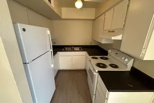 2652 E Oakleaf Dr, Tempe, AZ 85288 - Photo 13
