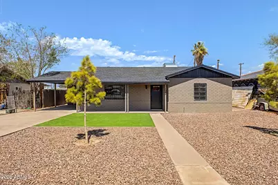 122 W Roeser Road, Phoenix, AZ 85041 - Photo 1