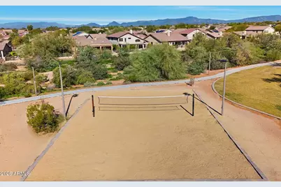 26249 N 43rd Place, Phoenix, AZ 85050 - Photo 31