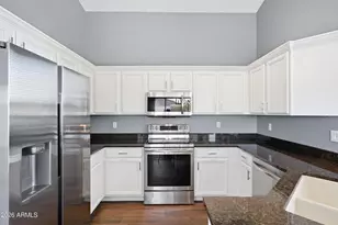 26249 N 43rd Pl, Phoenix, AZ 85050 - Photo 7
