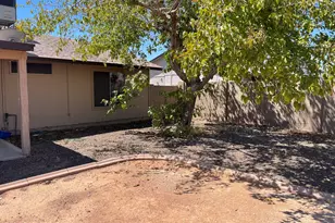 718 W Straford Dr, Chandler, AZ 85225 - Photo 9