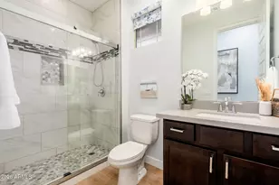 3413 E Crest Ln, Phoenix, AZ 85050 - Photo 23