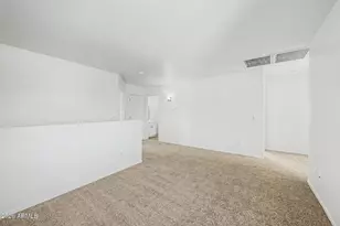 2297 W Silver Creek Ln, San Tan Valley, AZ 85144 - Photo 33