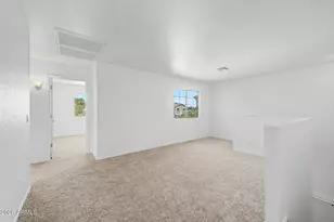 2297 W Silver Creek Ln, San Tan Valley, AZ 85144 - Photo 31