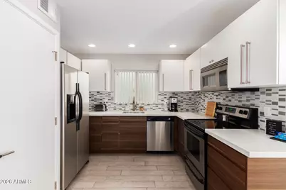 8550 E Indian School Road #D, Scottsdale, AZ 85251 - Photo 11