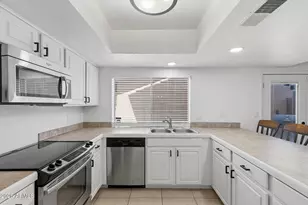 14852 N 24th Dr, Phoenix, AZ 85023 - Photo 19