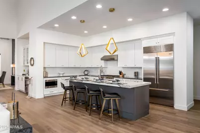 10 W Frier Drive, Phoenix, AZ 85021 - Photo 11