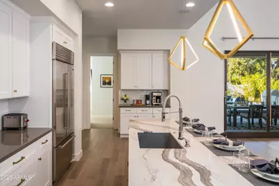 10 W Frier Drive, Phoenix, AZ 85021 - Photo 15