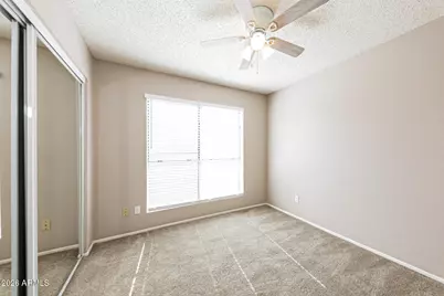 525 E Taro Lane, Phoenix, AZ 85024 - Photo 15